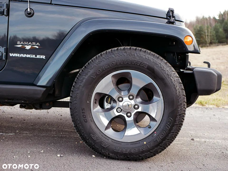 Jeep Wrangler - 8