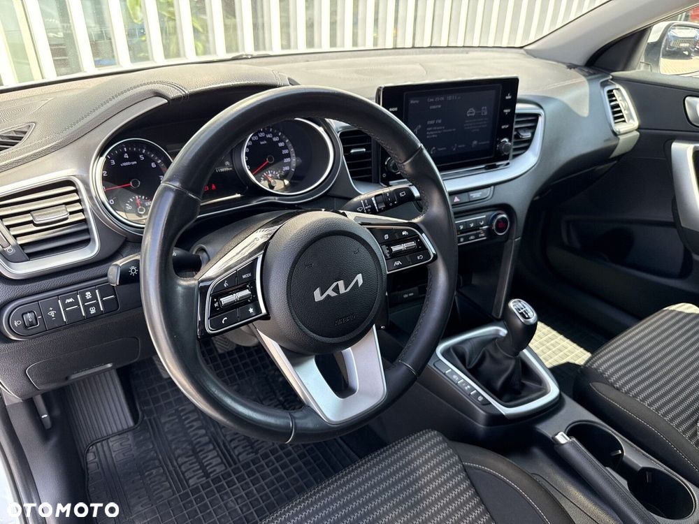 Kia Ceed 1.0 T-GDI M - 10