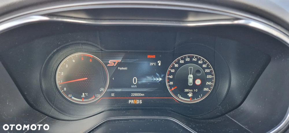 Ford Mondeo 2.0 TDCi ST-Line PowerShift - 24
