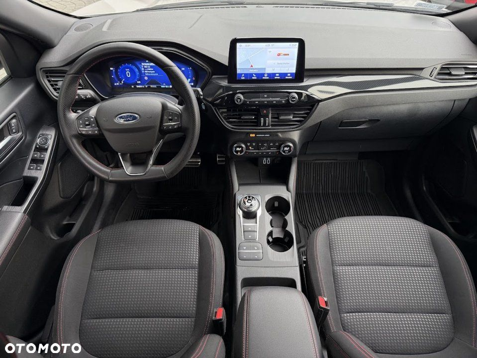 Ford Kuga - 12