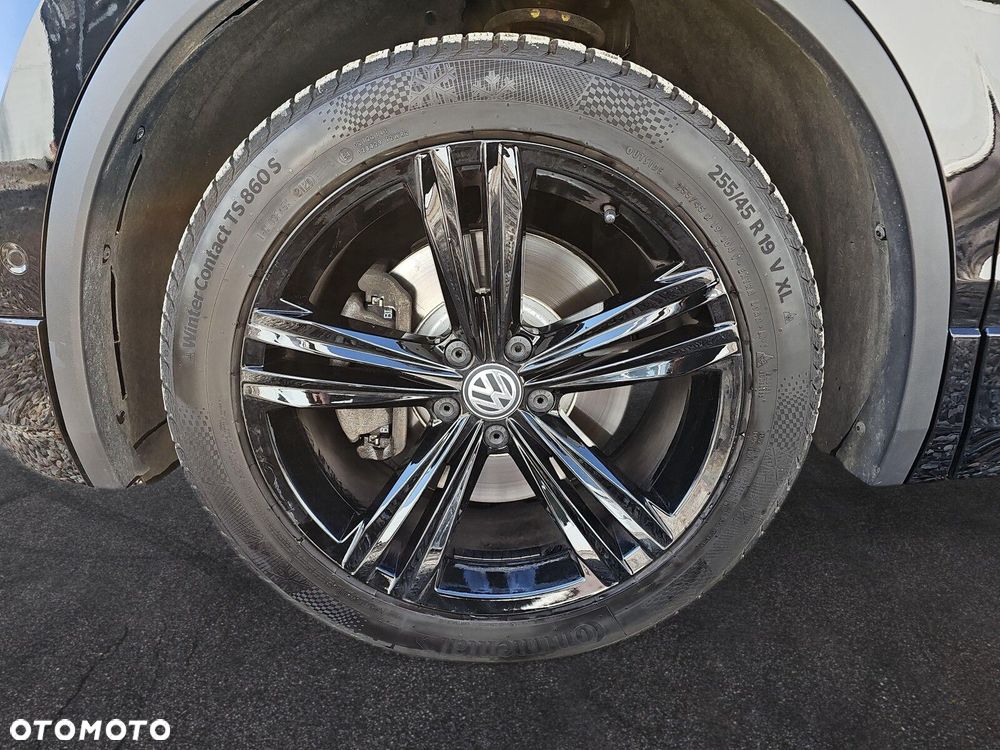 Volkswagen Tiguan - 10