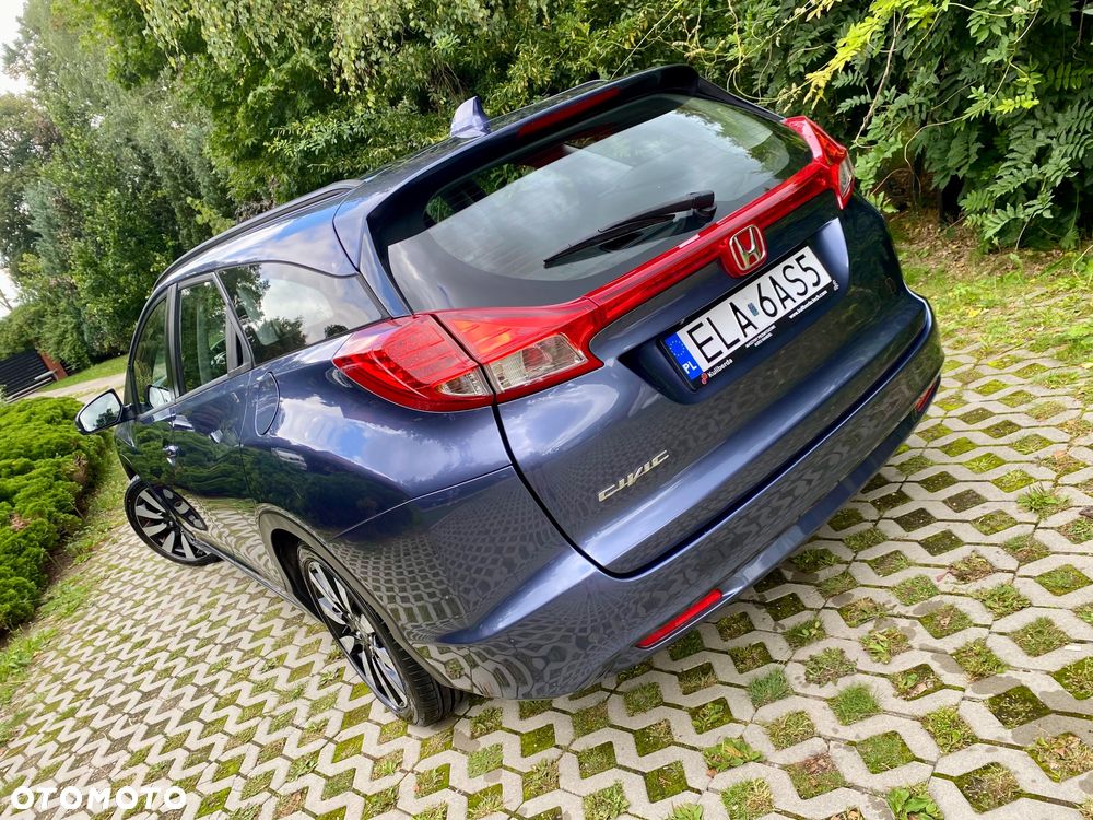 Honda Civic 1.8 i-VTEC Lifestyle - 11