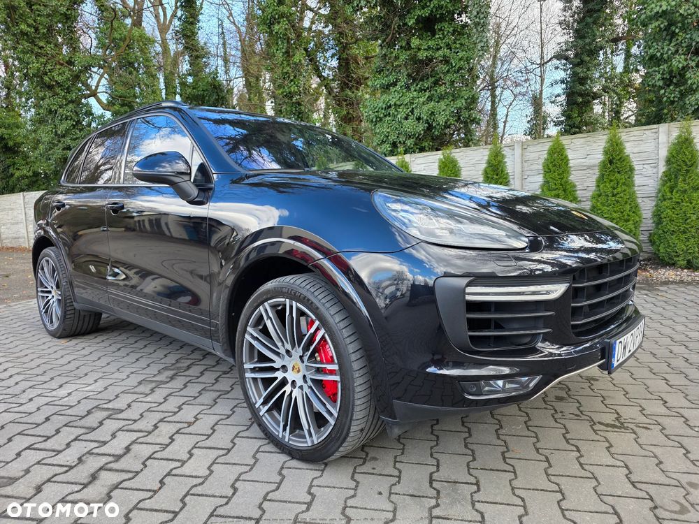 Porsche Cayenne - 2