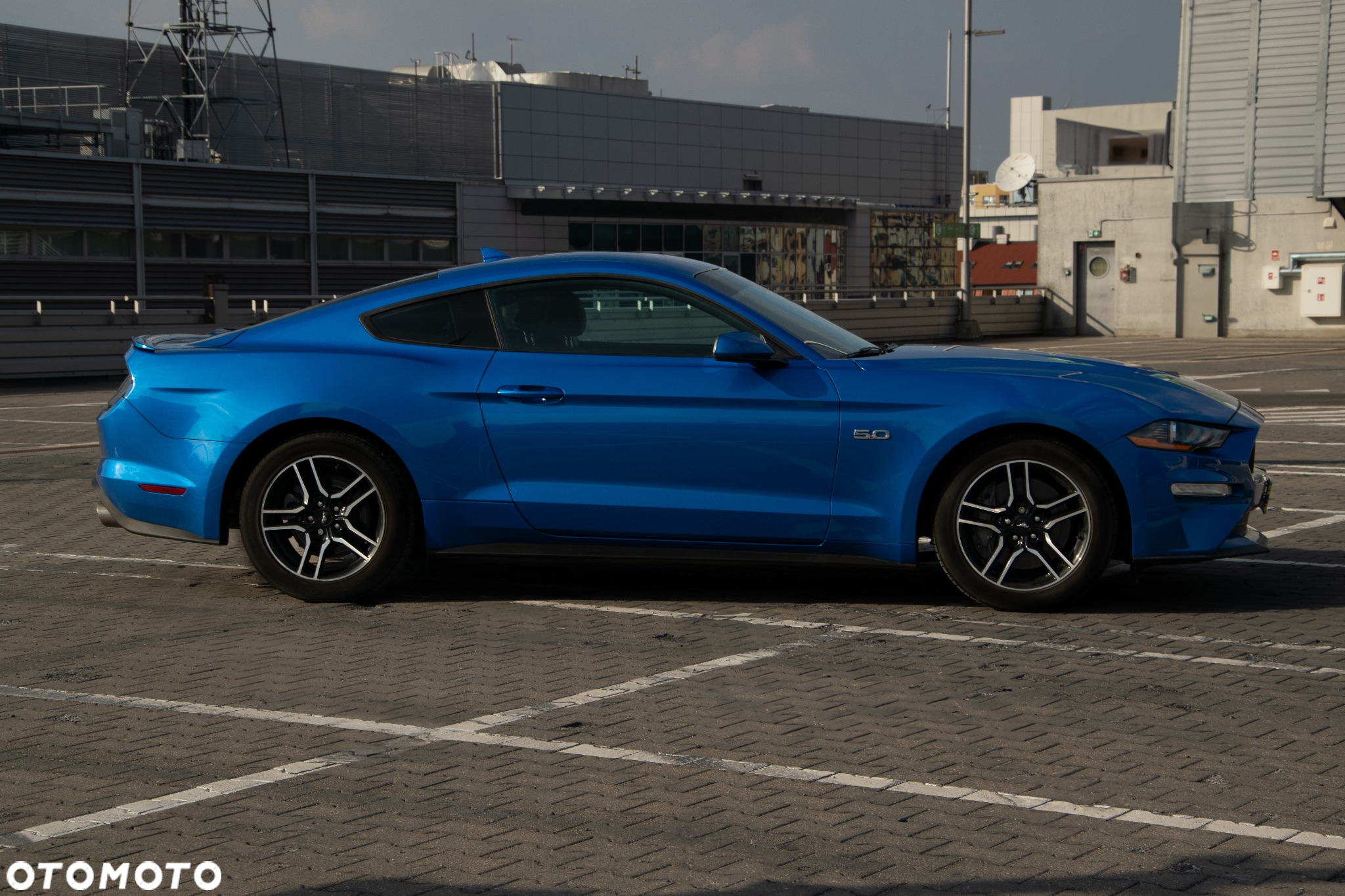 Ford Mustang - 2