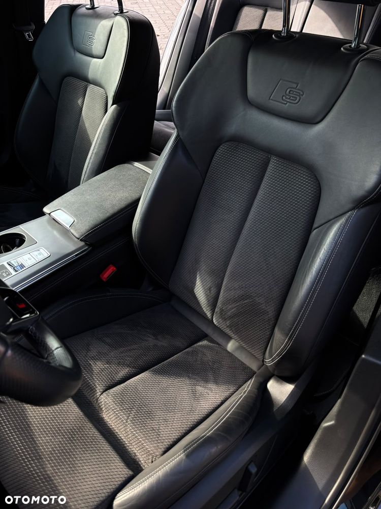 Audi A6 Avant - 19