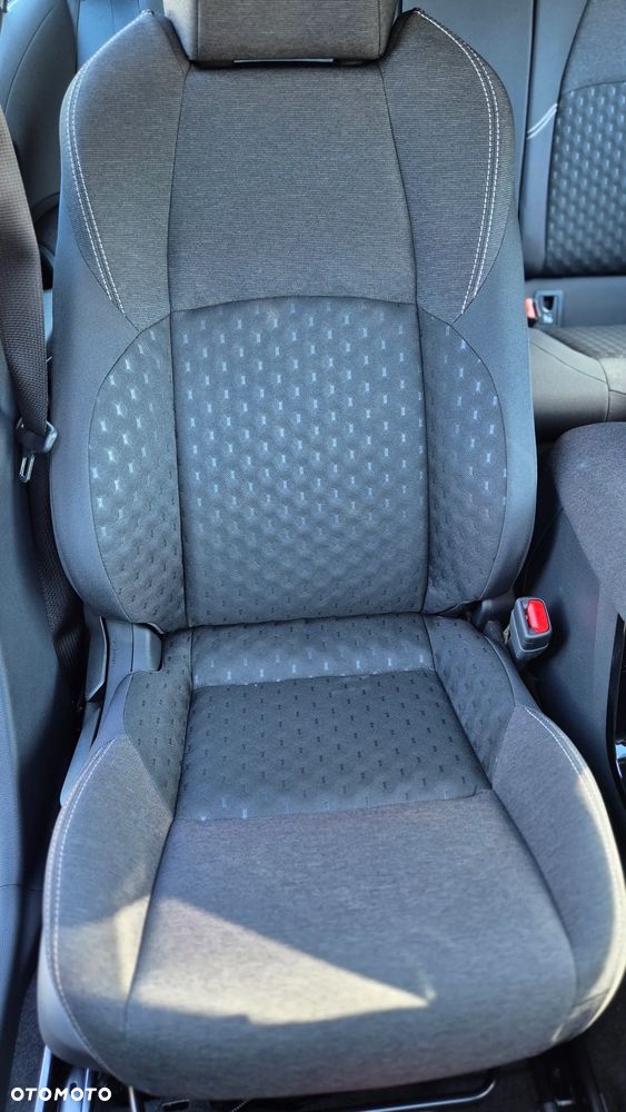 Toyota Corolla 1.8 Hybrid Comfort - 6