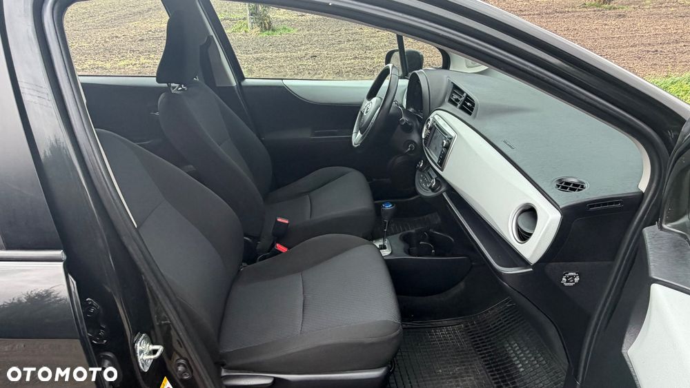 Toyota Yaris - 28