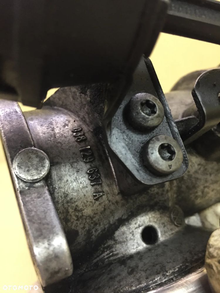 ZAWÓR EGR VW PASSAT B5 FL AUDI A4 B6 A6 C5 1.9TDI  038131501J 038129637A - 9