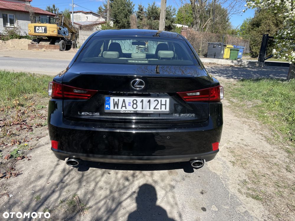 Lexus IS 200t Elite - 15