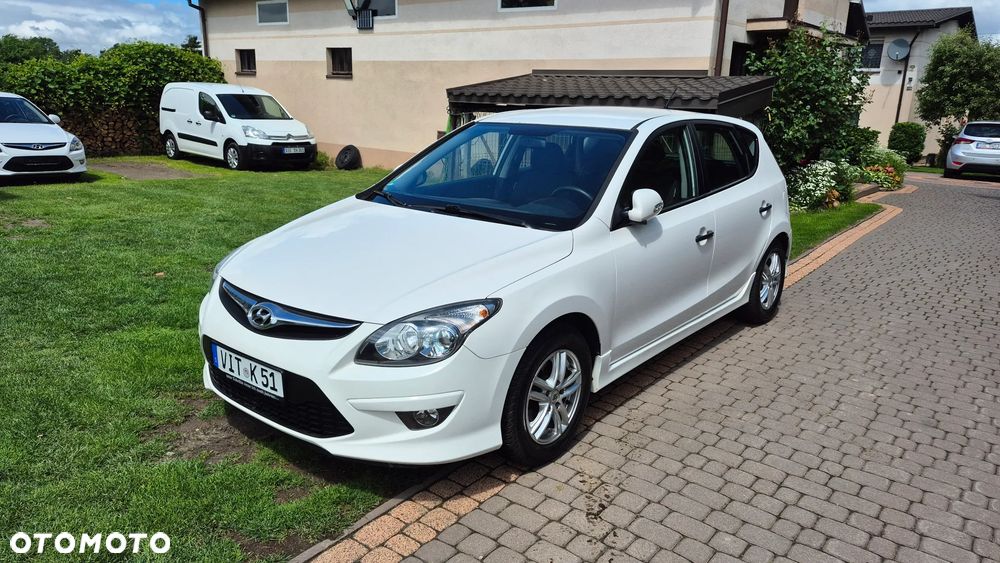 Hyundai i30 1.4 Comfort EU5 - 2