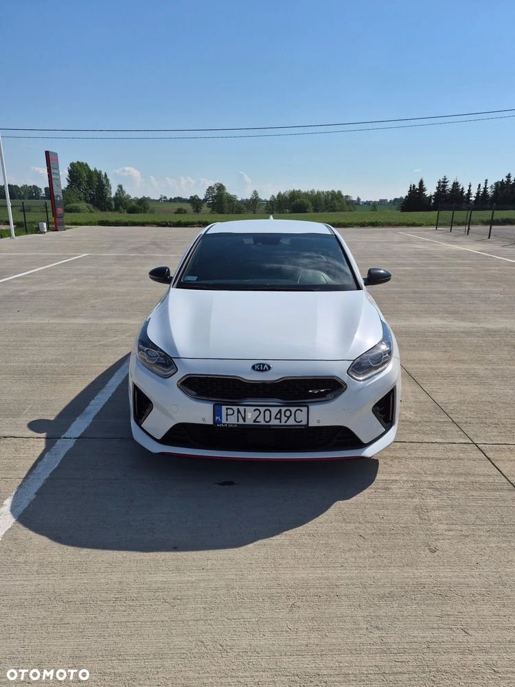 Kia ProCeed 1.6 T-GDI GT DCT - 10