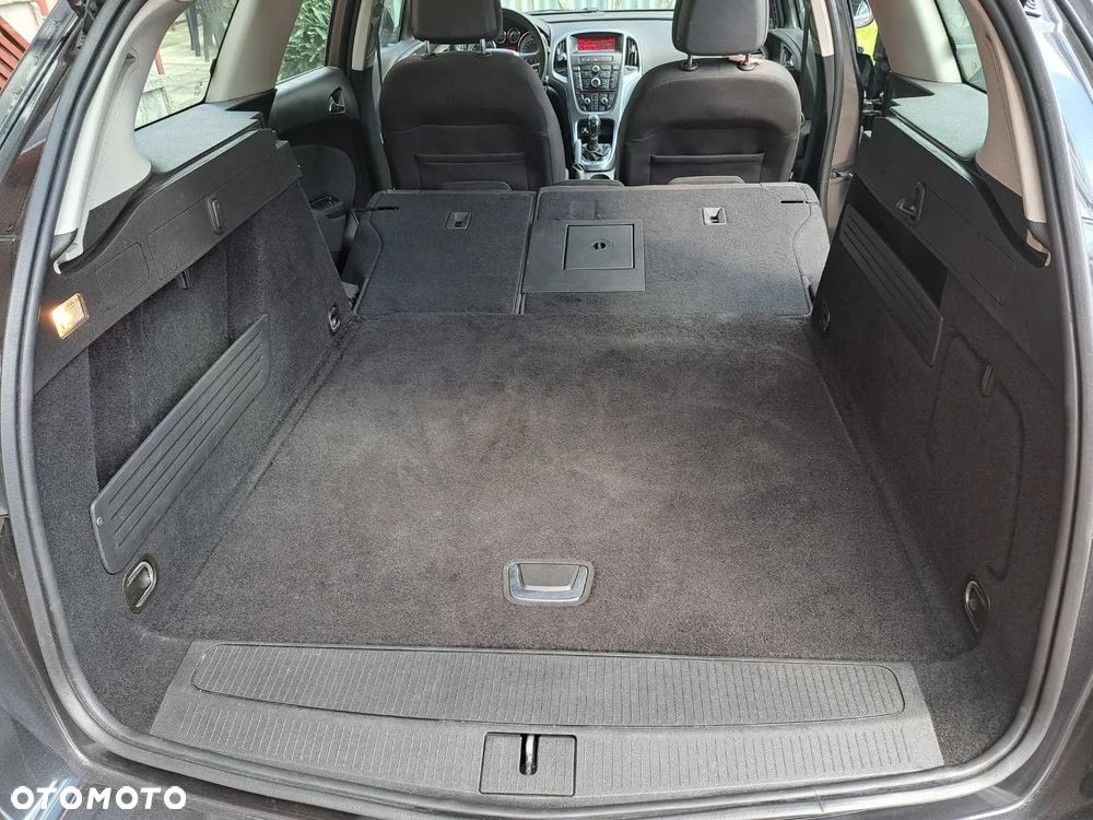 Opel Astra IV 1.4 T Sport - 16