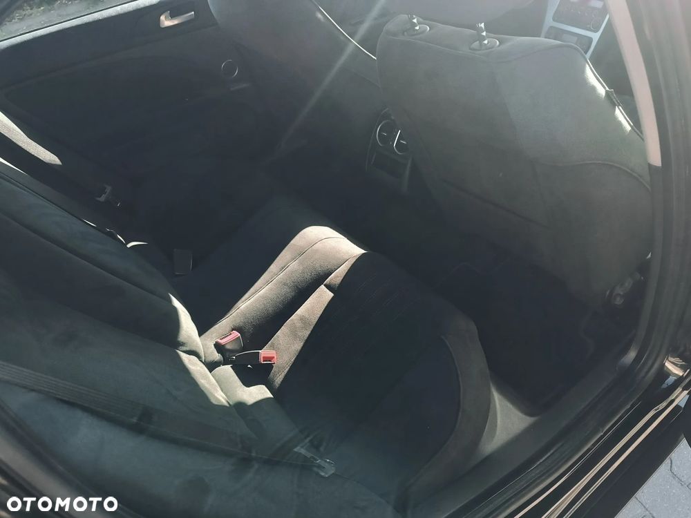 Alfa Romeo 159 1.8 TBI 16V - 16