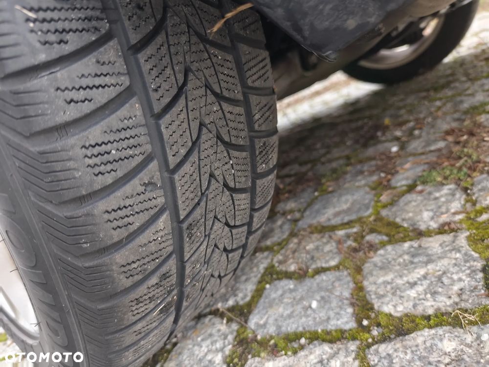 Audi A4 Avant 2.0 TDI Multitronic - 16