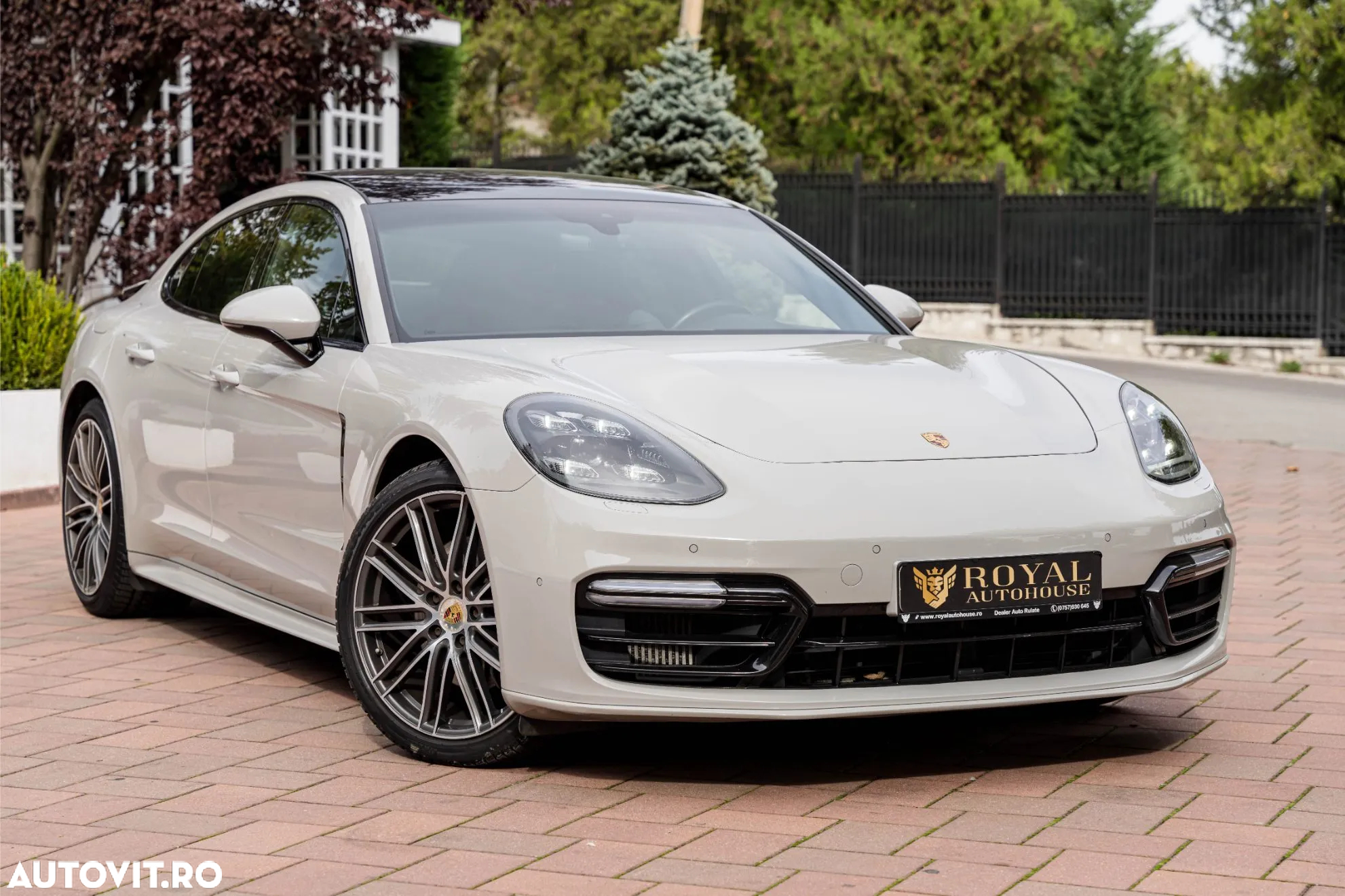 Porsche Panamera 4S - 2