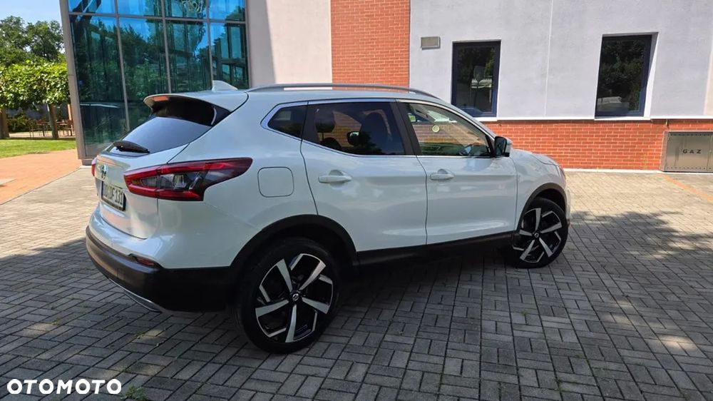 Nissan Qashqai 1.2 DIG-T TEKNA+ - 5