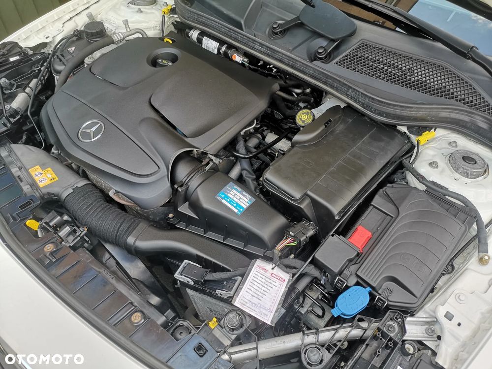 Mercedes-Benz GLA 220 4-Matic - 28