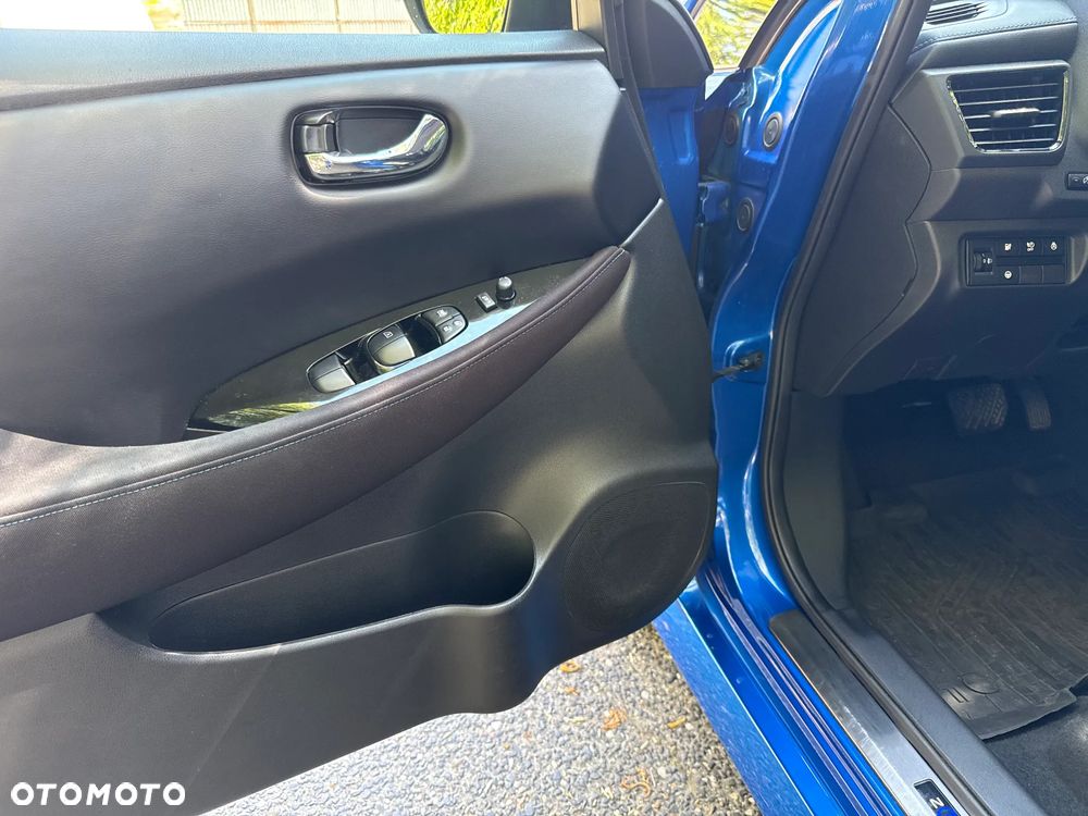 Nissan Leaf 40kWh N-Connecta - 10