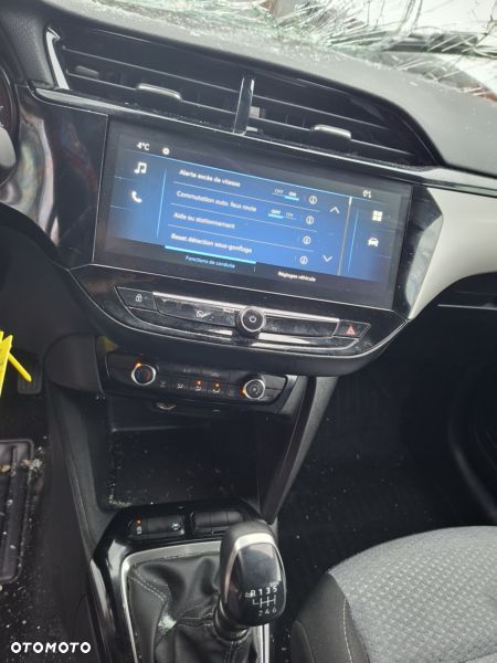 Opel Corsa 1.2 Direct Injection Turbo - 15