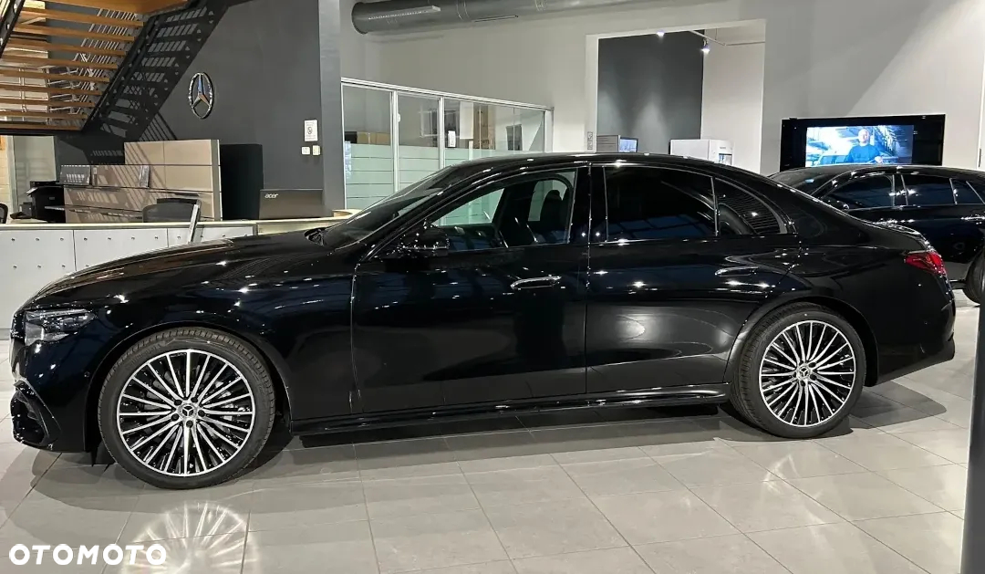 Mercedes-Benz Klasa E 220 d mHEV 4-Matic AMG 9G-Tronic - 3