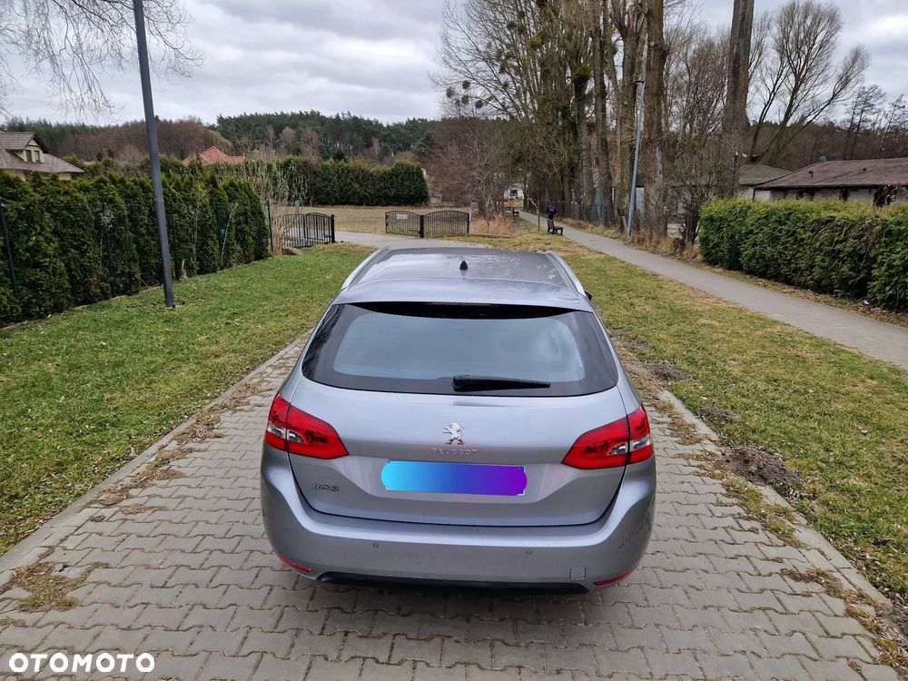 Peugeot 308 - 10