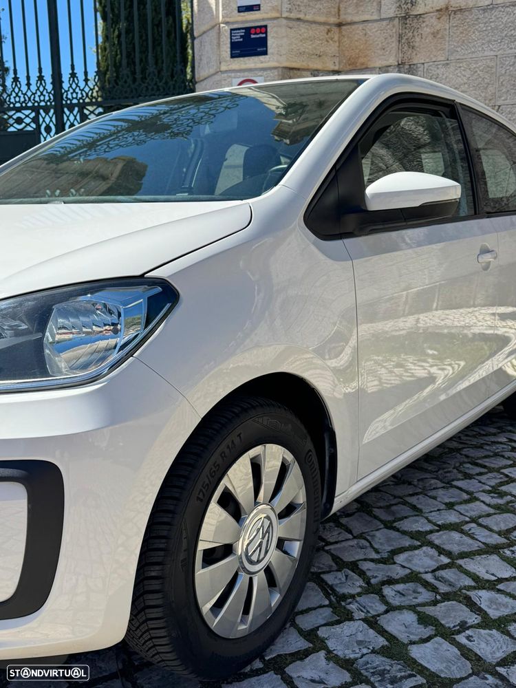 VW Up! street - 5