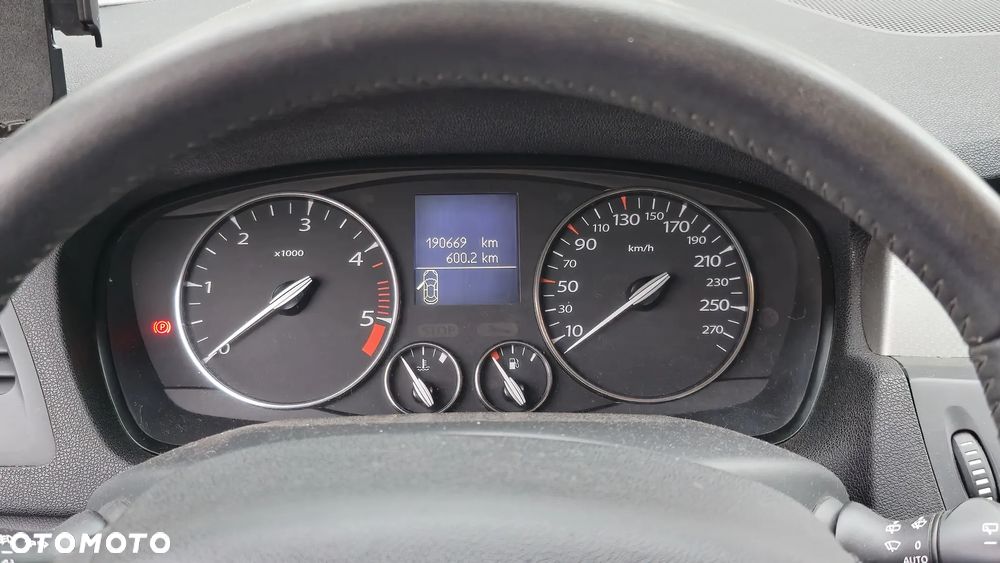 Renault Laguna dCi 150 FAP Dynamique - 19