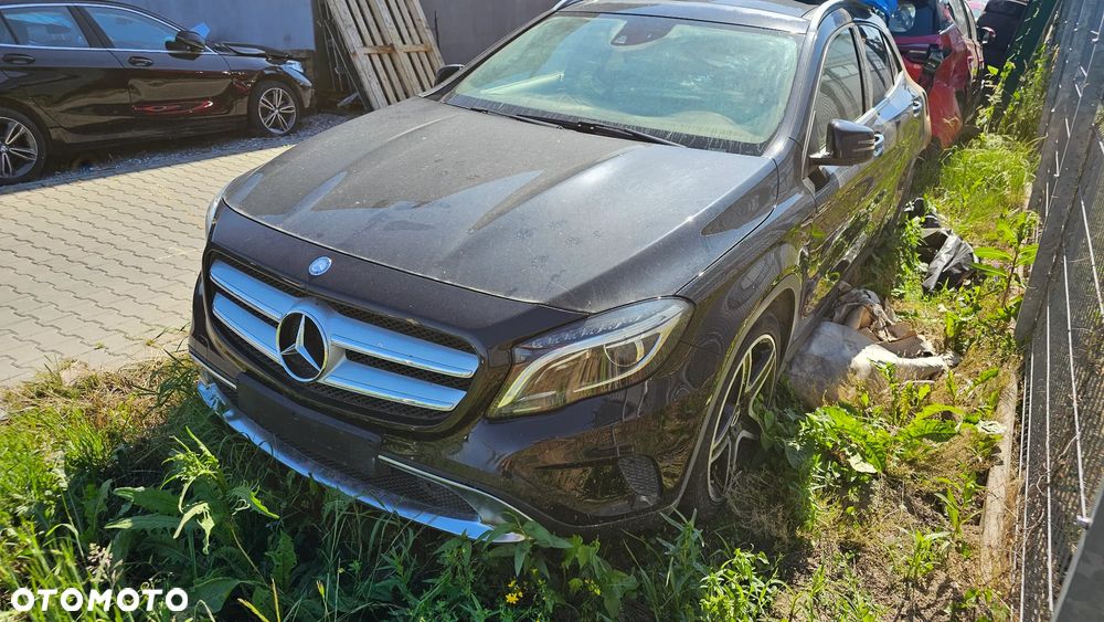 Mercedes-Benz GLA 200 (CDI) d - 23