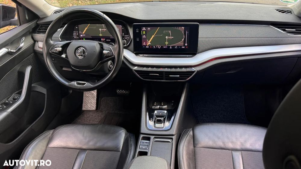 Skoda Octavia Combi 2.0 TDI DSG First Edition - 7