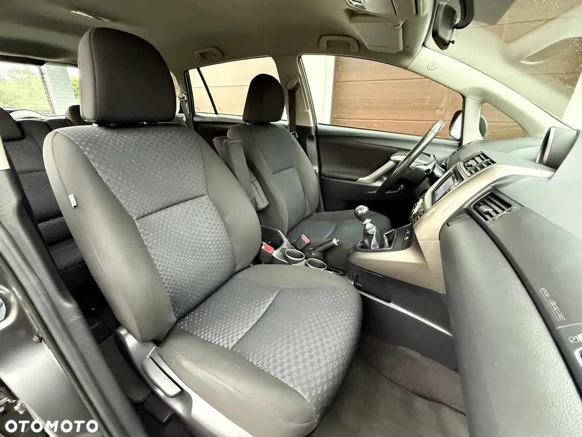 Toyota Verso 1.8 Edition - 27