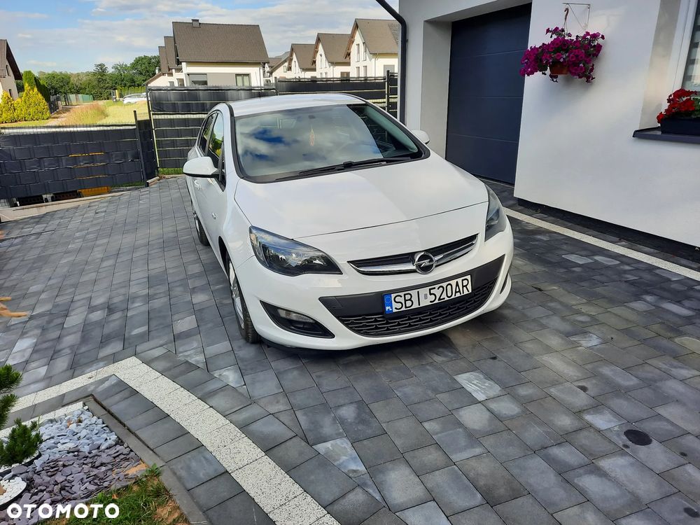 Opel Astra 1.6 Style - 12