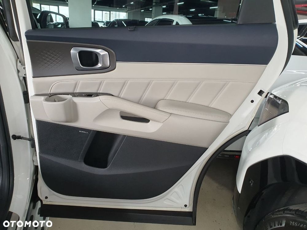 Kia Sorento - 27