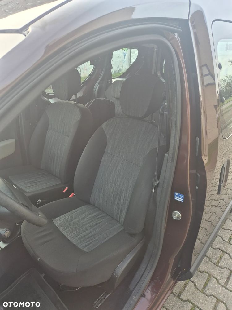 Dacia Dokker SCe 100 Essentiel - 12