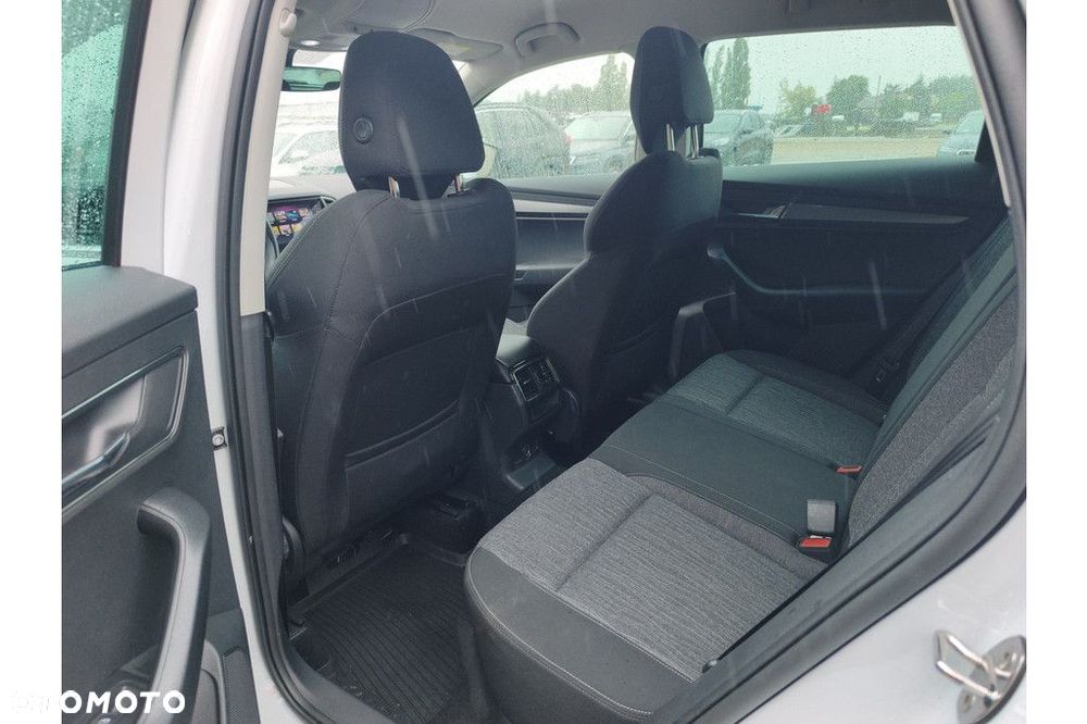 Skoda Karoq 1.5 TSI ACT Style - 6