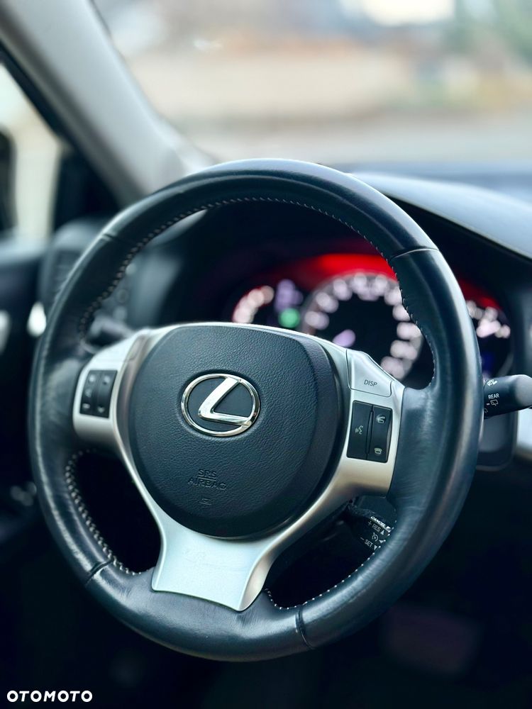 Lexus CT Executive Line - 17