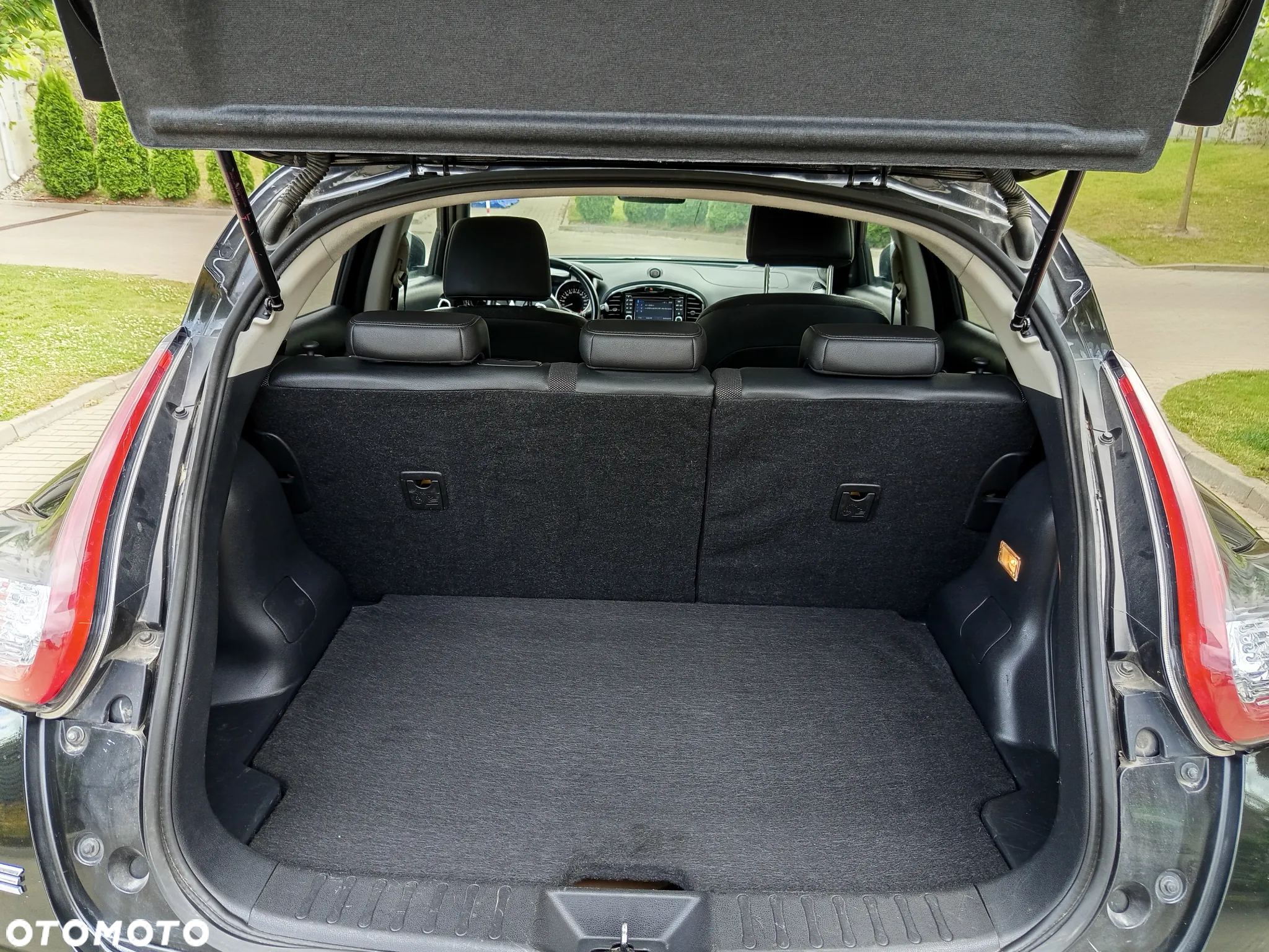Nissan Juke 1.6 N-Connecta - 12