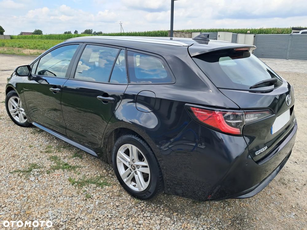Toyota Corolla 1.8 Hybrid Active - 8