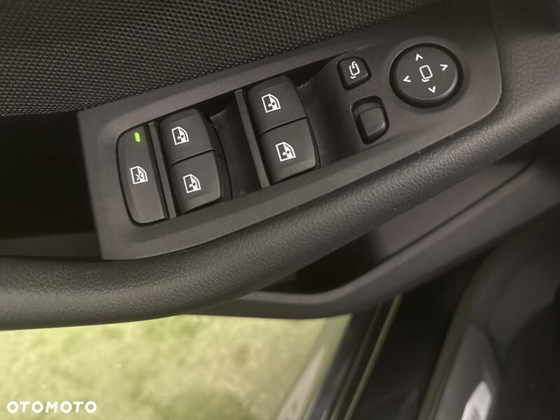 BMW Seria 2 220i xDrive M Sport sport - 12