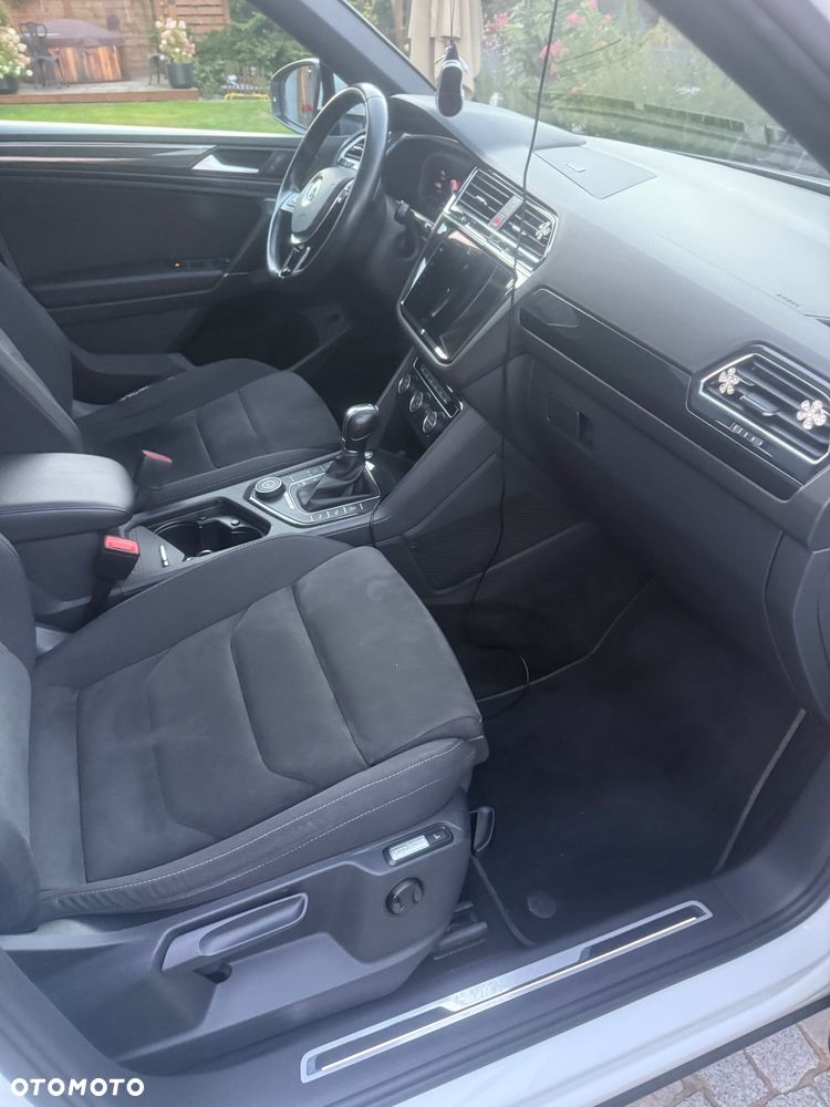 Volkswagen Tiguan 2.0 TDI SCR 4Mot R-Line DSG - 14