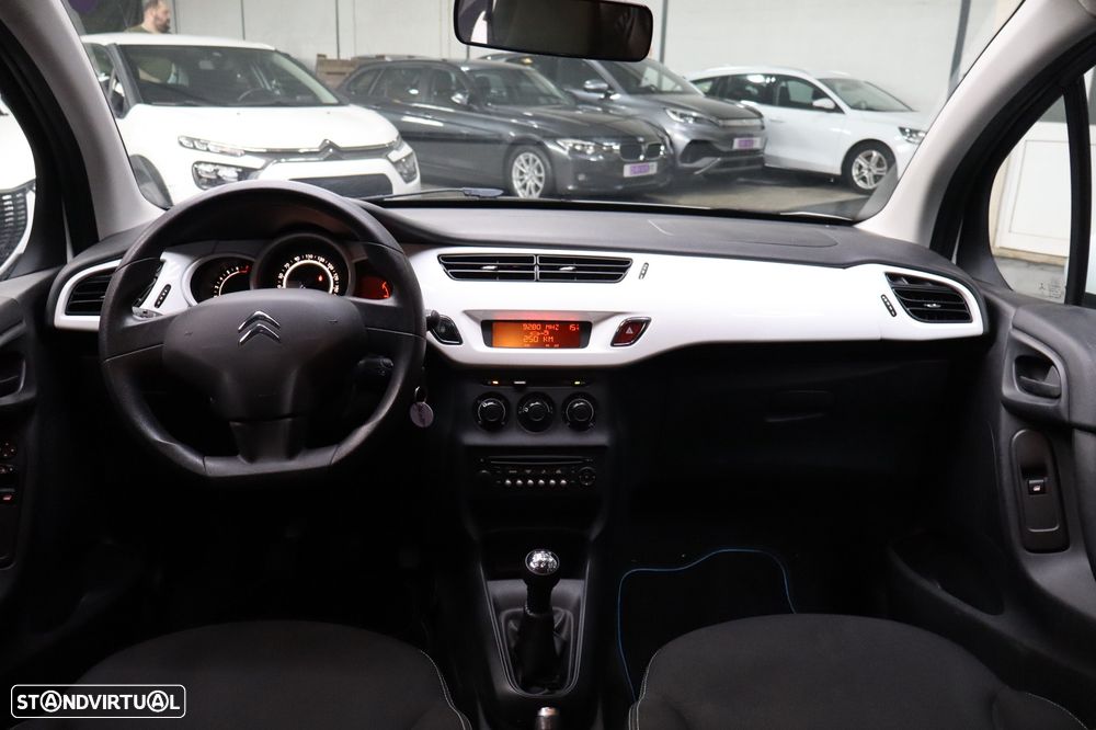 Citroën C3 Pure Tech Feel - 8