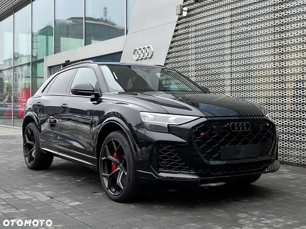 Audi RS Q8 - 3