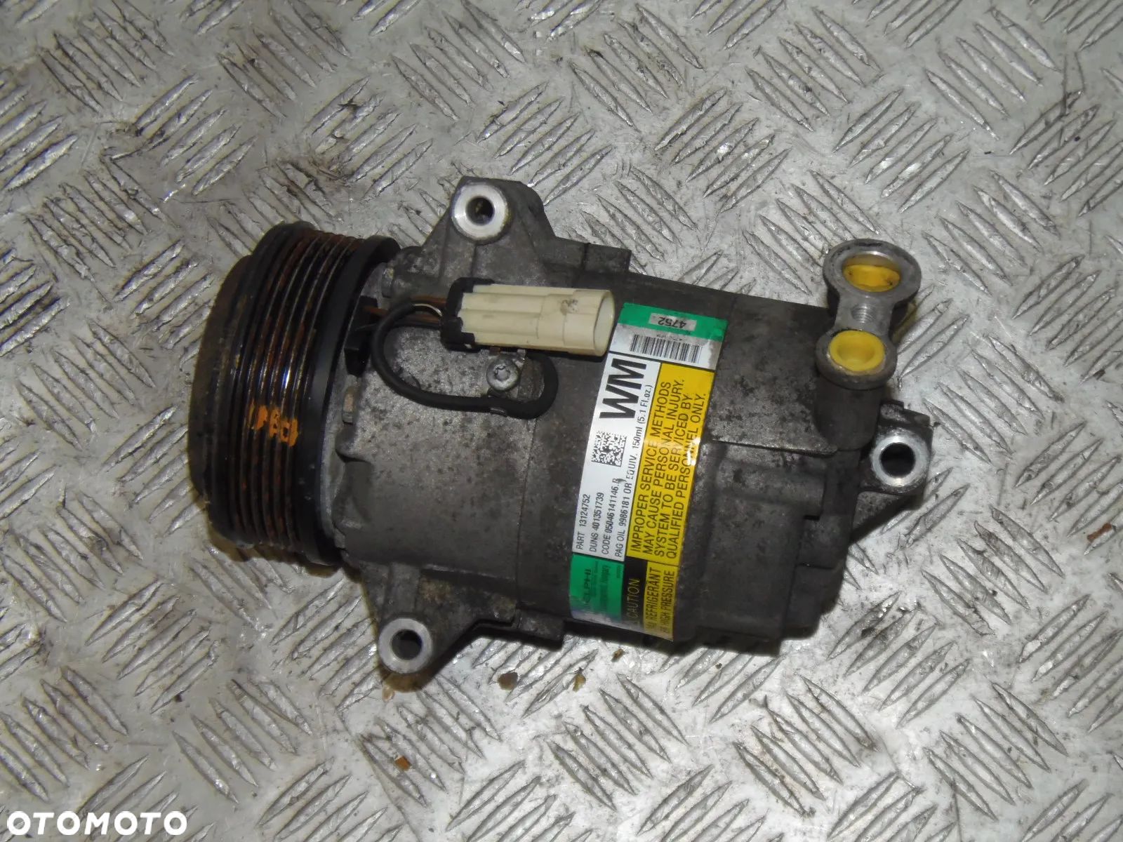 KOMPRESOR SPRĘŻARKA KLIMATYZACJI OPEL ZAFIRA B DELPHI 13124752 - 1
