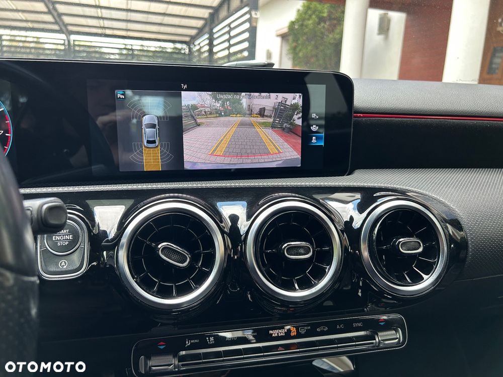Mercedes-Benz Klasa A 250 7G-DCT AMG Line - 33