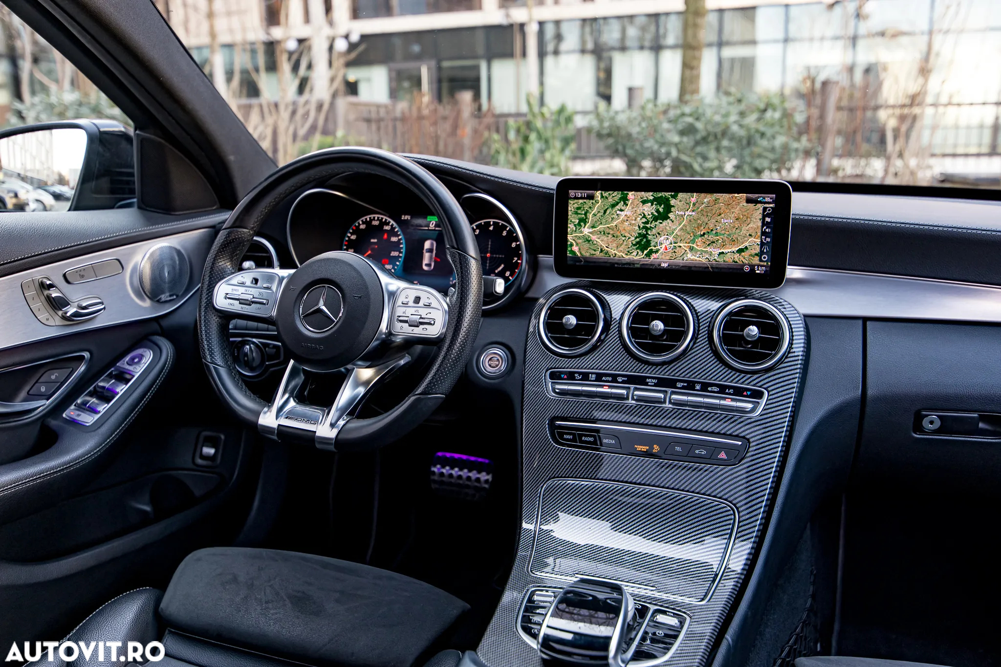 Mercedes-Benz C 300 9G-TRONIC AMG Line - 25