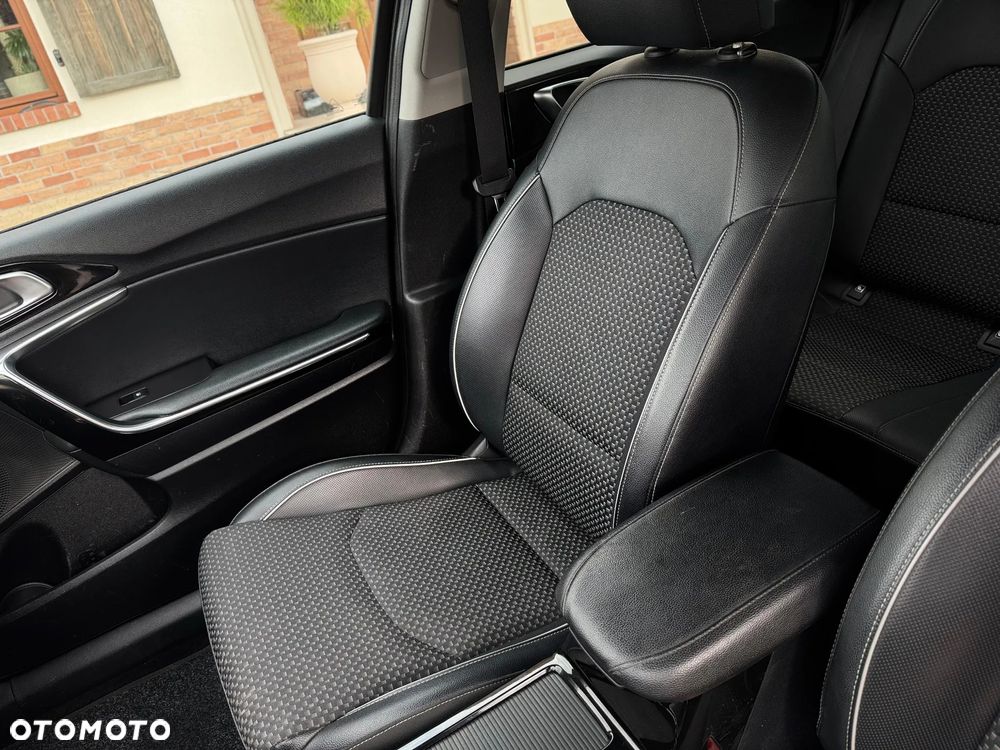 Kia Ceed 1.4 T-GDI L Business Line - 6