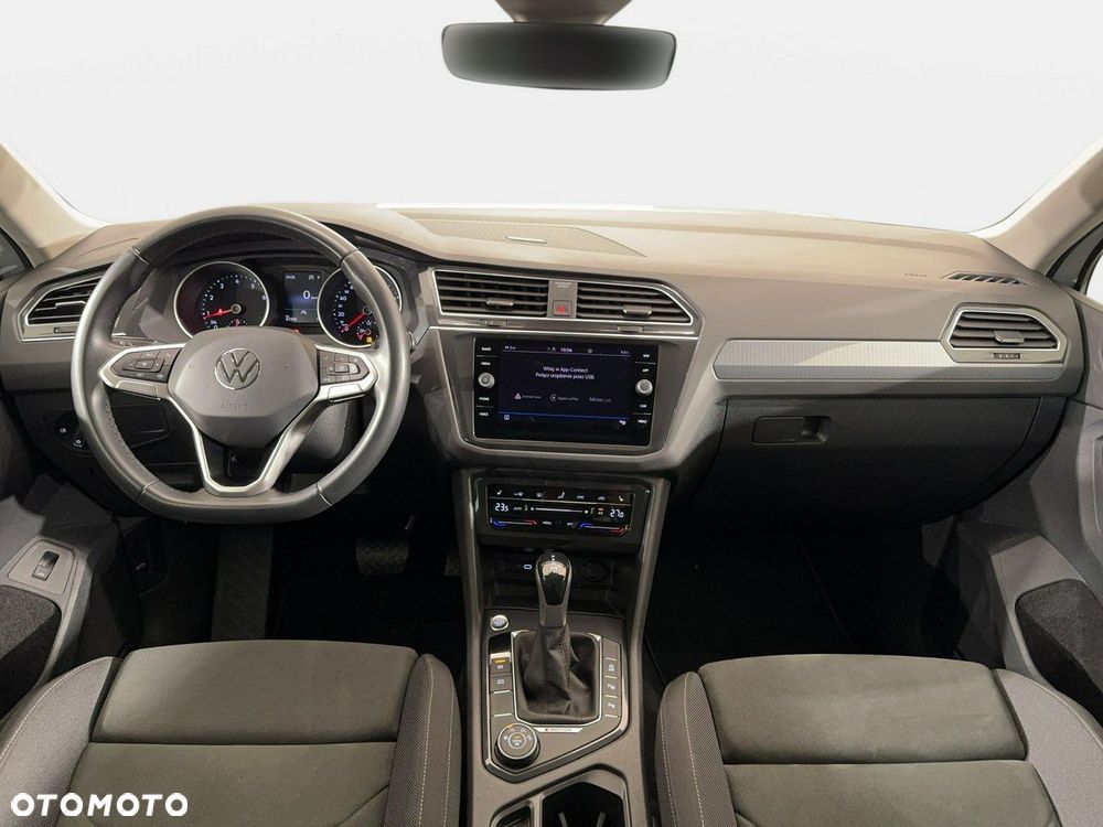 Volkswagen Tiguan - 17
