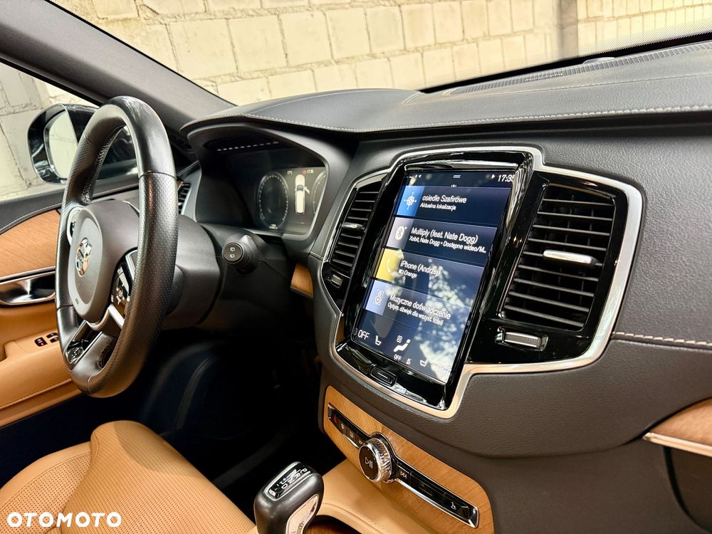 Volvo XC 90 D5 AWD Inscription - 12