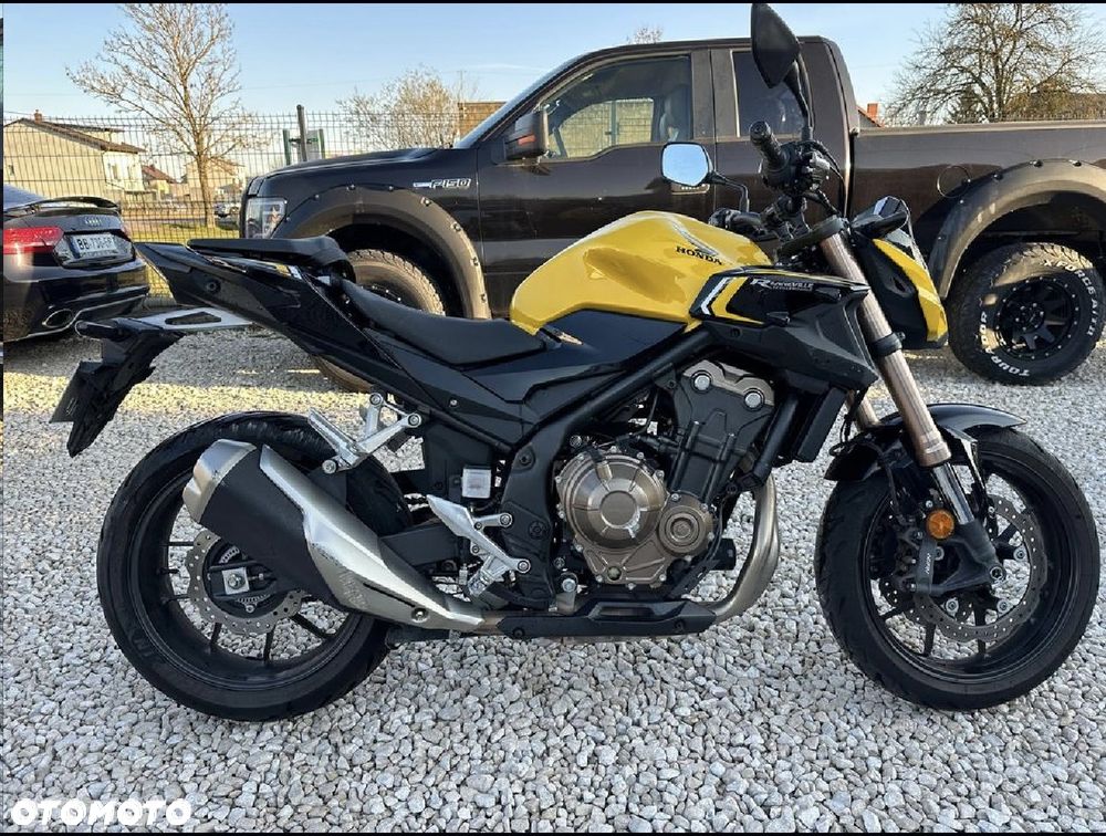 Honda CB - 1
