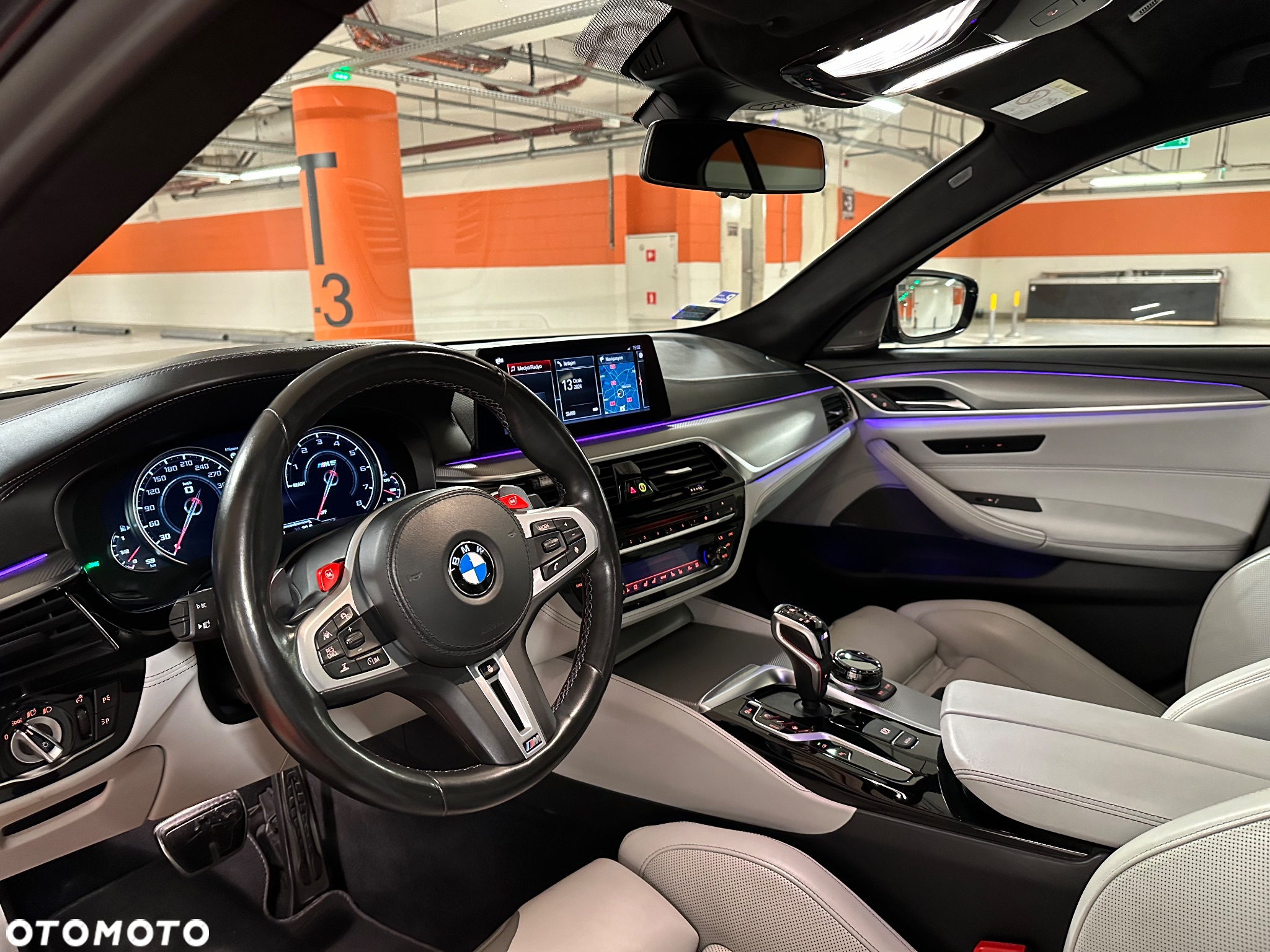 BMW M5 - 10