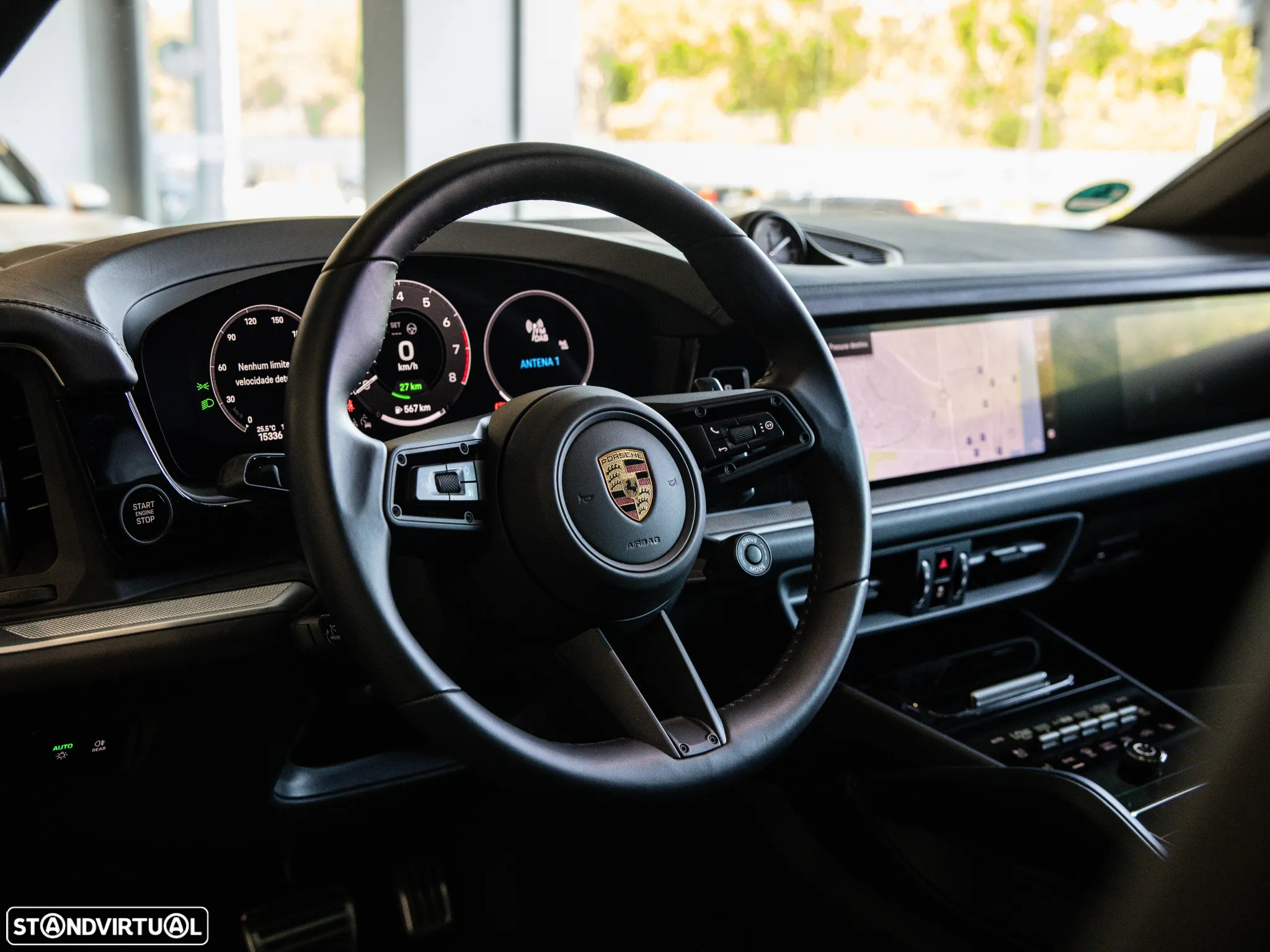 Porsche Cayenne Coupé E-Hybrid - 25